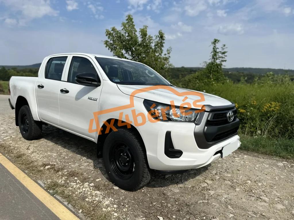 Toyota Hilux 150 LE bérlés