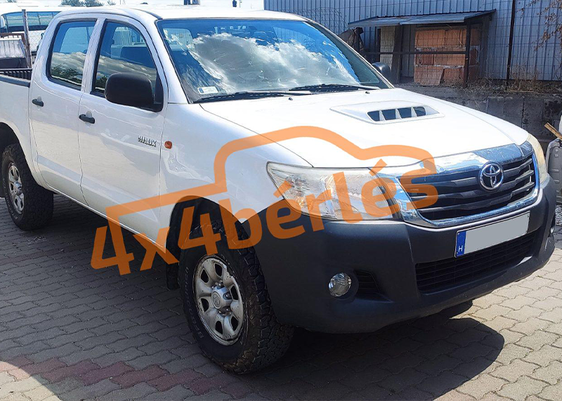 Toyota Hilux 144 LE